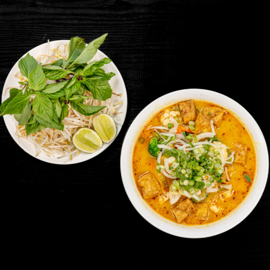 62A. Vegetables with Central Vietnamese Noodle Soup