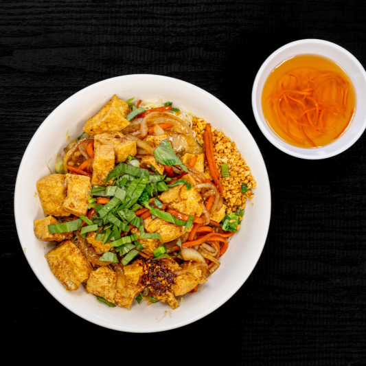 58. Stir-Fried Tofu with Lemongrass Sate on Vermicelli