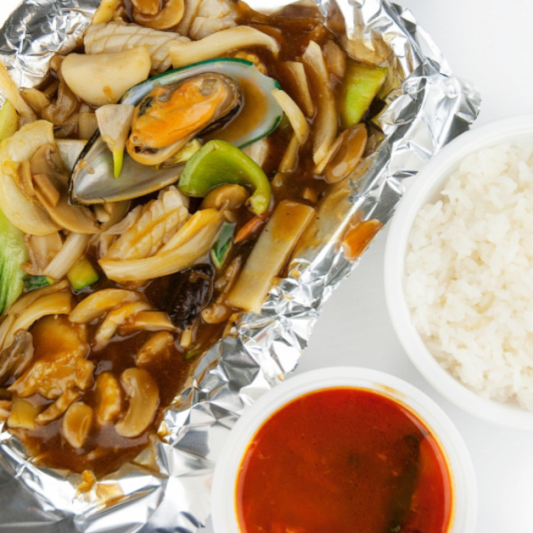 26. Stir-Fried Seafood