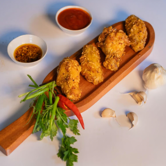 Fried Wings / C&aacute;nh G&agrave; Chi&ecirc;n Nước Mắm