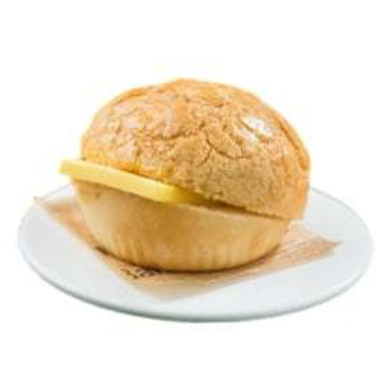 Pineapple Bun with Butter & Fried Egg