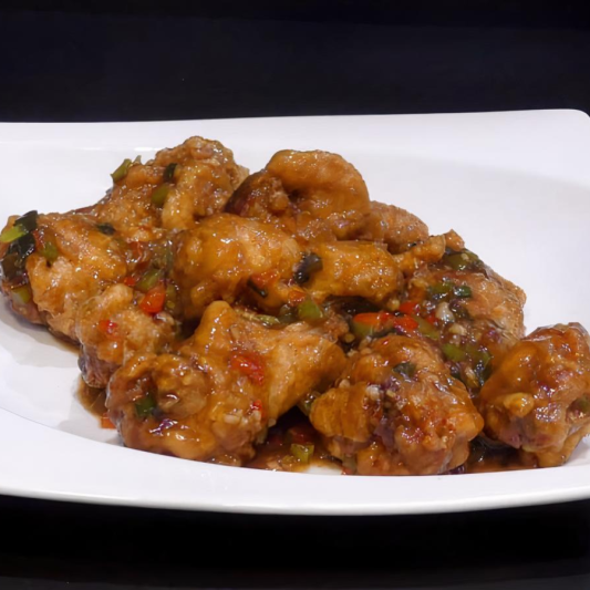 Chicken Wings with Chili Sauce / 干燒雞翅 칠리치킨