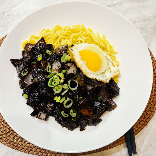 Gan Jajang / 干炸酱面 간짜장