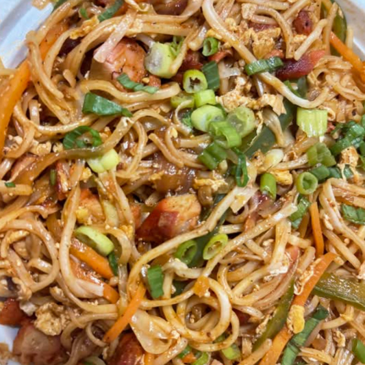 Schezwan Chicken  Noodles