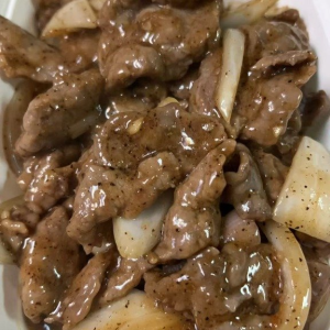 Beef with Black Pepper Sauce