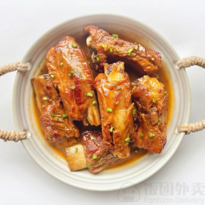 Ribs & Garlic with Special Sauce