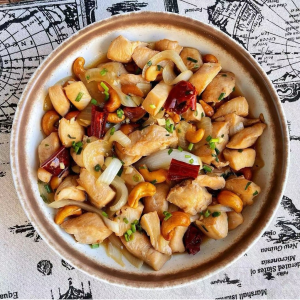 Cashew Nuts with Chicken