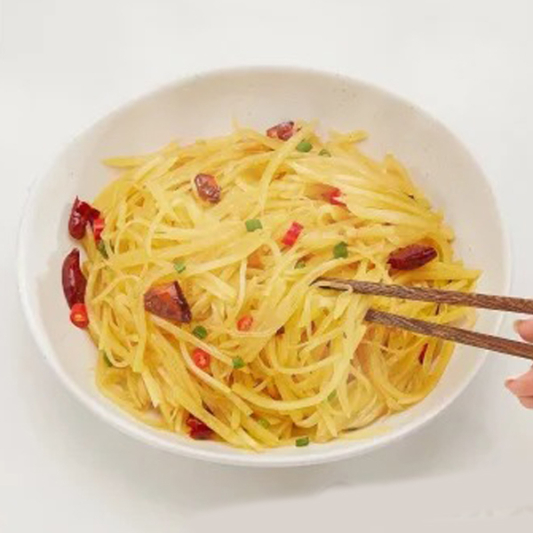 Shredded Potato with Garlic