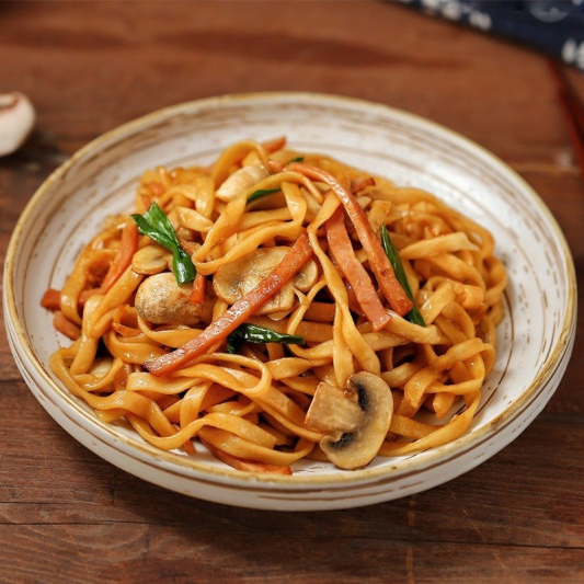Mushroom Chow Mein