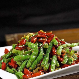 S28. Szechuan Dry-Fried String Green Beans 干煸四季豆