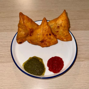 Samosa (2 pcs)