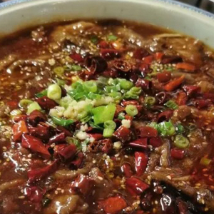 Poached Sliced Beef in Hot Chilli Soup 水煮牛