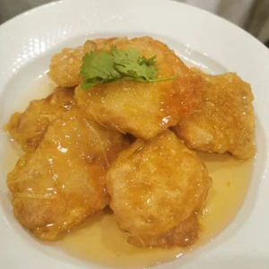 Crispy Sweet & Sour Pork in Northern Chinese Style 锅包肉