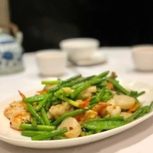 Stir-Fried Scallops & Shrimp in Spicy XO Sauce XO酱带子虾球