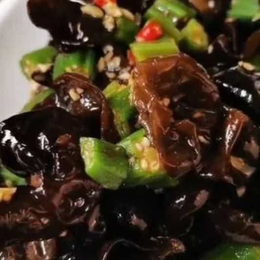 Okra & Black Fungus with Hot Sweet & Sour Sauce 秋葵木耳
