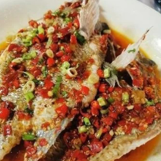 Steamed Tilapia with Pickled Chilli Sauce 剁椒侧鱼
