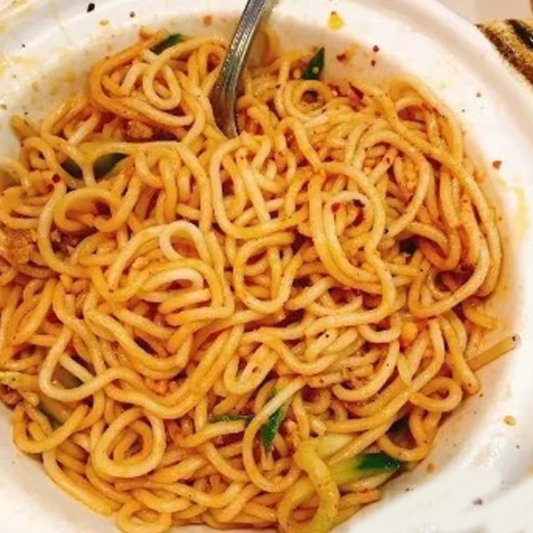 Szechuan-Style Noodles with Chili Minced Pork 担担面