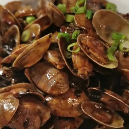 Stir-Fried Clams with Black Bean Sauce 豉汁花蛤