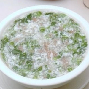 011. Beef with Egg Swirl Thick Soup 西湖牛肉羹