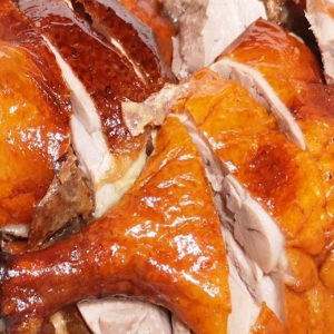 004. BBQ Duck (Half) 明爐燒鴨 (半隻) 