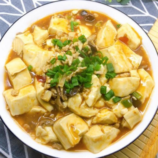 077. Braised Bean Curd with Vegetables 紅 燒 豆 腐