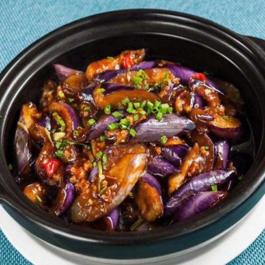 045. Eggplant with Pork in Spicy Sauce 漁香茄子煲