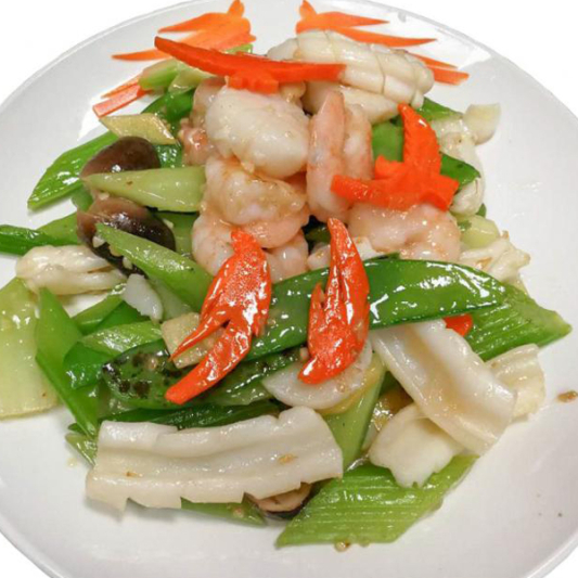 068. Saut&eacute;ed Seafood with Vegetables 油泡三鮮