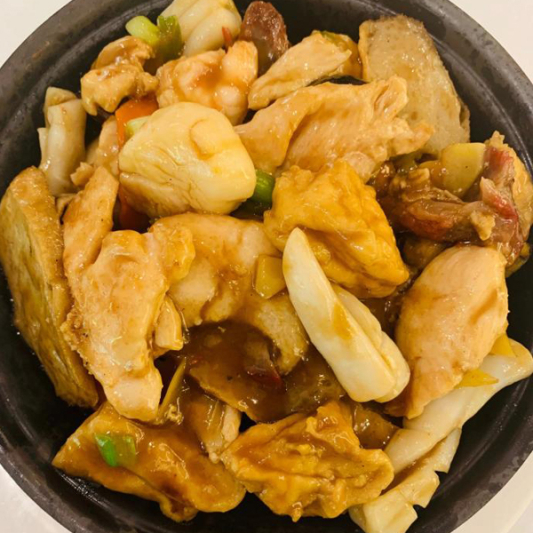 047. Bean Curd & Assorted Meat 八珍豆腐煲