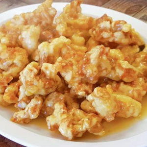 26. Orange Chicken Special / Especial de Pollo a la Naranja