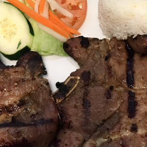 12. Grilled Pork Chops Rice Plate - Com Su&ograve;n Heo