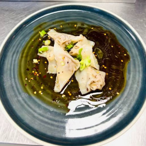 Spicy Wonton (5 pcs)