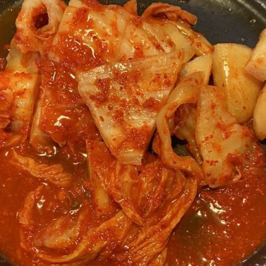 Housemade Kimchi (32 oz)