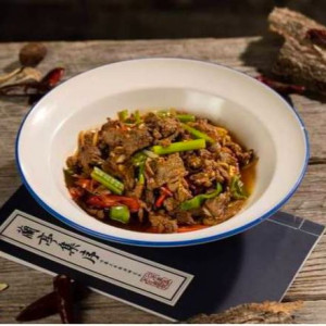 Stir-Fried Yellow Beef 小炒黄牛肉