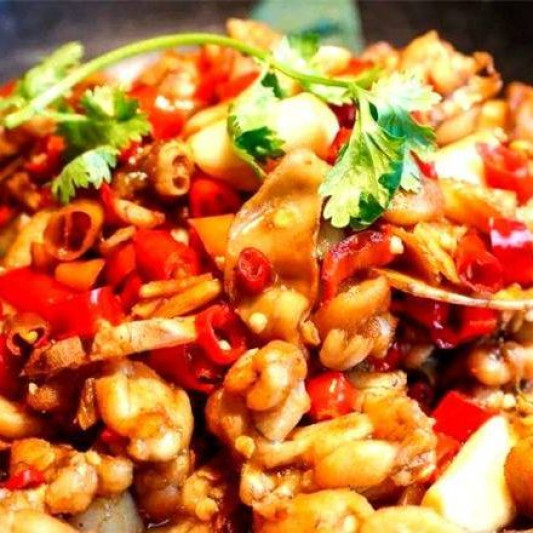 Spicy Bullfrog Hotpot 香辣牛蛙锅