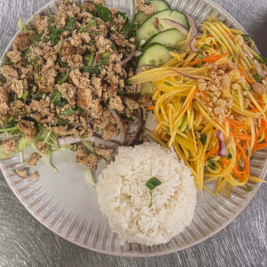 Chicken (La&rsquo;ap Special)