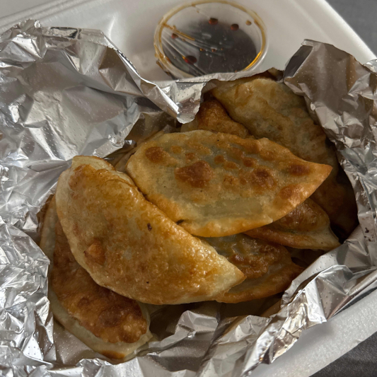 Fried Dumplings / 군만두 / 韩式煎饺