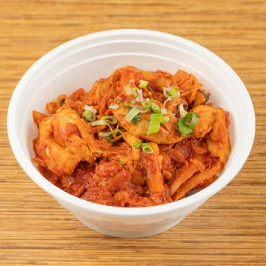 Spicy Chicken 매운치킨덮밥