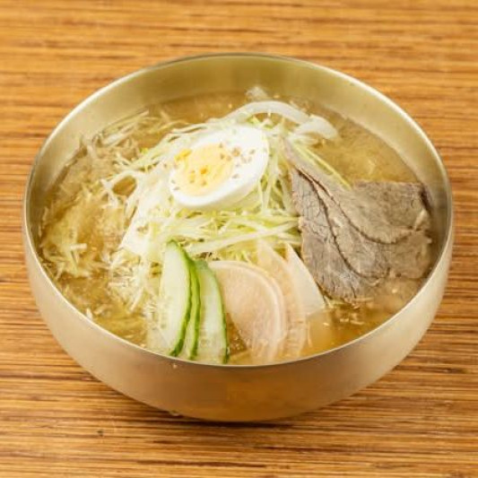 Mul Naengmyeon 물냉면