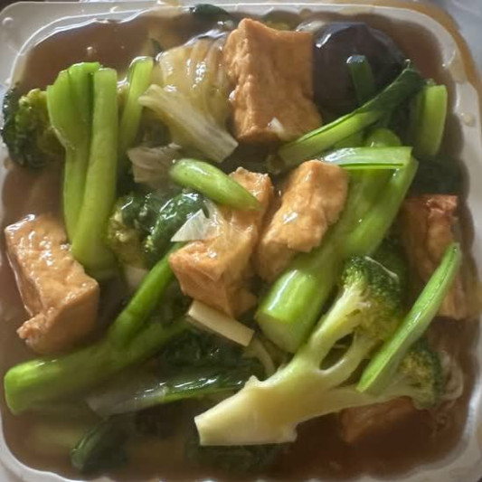 Tofu Vegetable Noodles