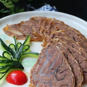 Braised Beef / 酱牛肉