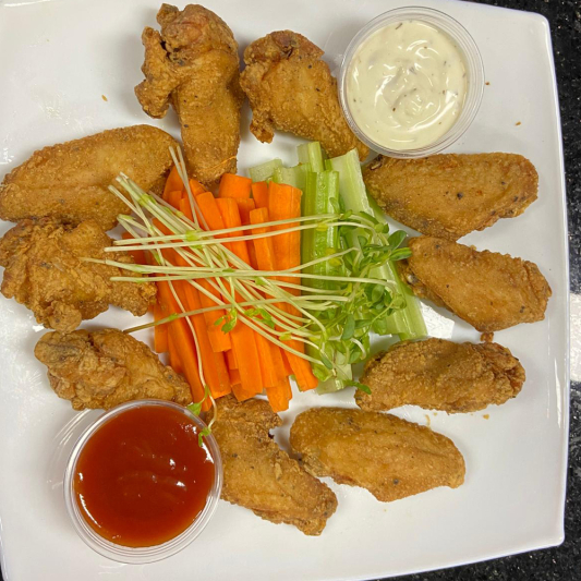 Chicken Wings (10 pcs), Celery & Carrot Prepared in Hot Sauce