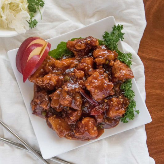 4. Spicy Boneless Marinated Chicken 매운양념치킨