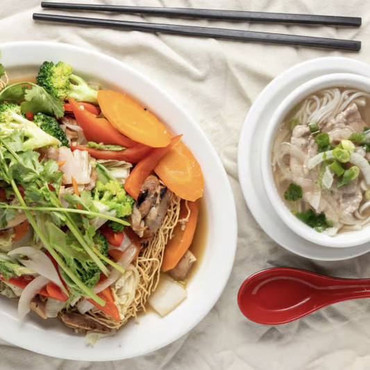 Combo 5. Mi Xao Gion Bo