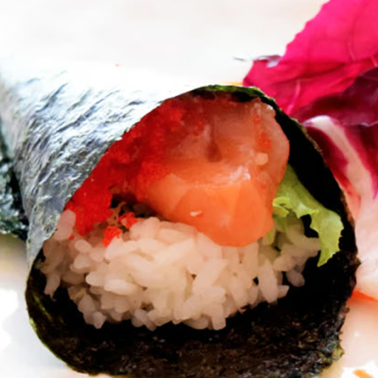 #114. Cornet au saumon / Salmon Handroll
