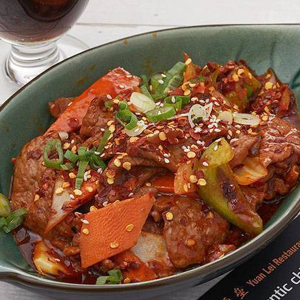 19. Dry-Fried Beef with Spicy Sauce 老干妈干煸牛肉