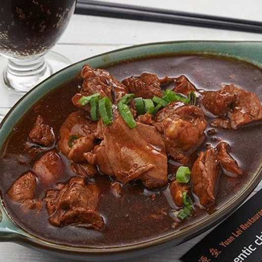1. Chef's Stewed Beef 主厨贵用牛肉