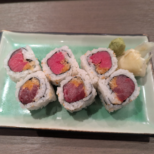 Spicy Tuna Roll (6 pcs)