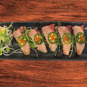 A23. Hamachi Jalapeno Ponzu Sauce, Masago, Scallion (5 pcs)