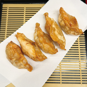 A3. Chicken Gyoza (5 pcs)