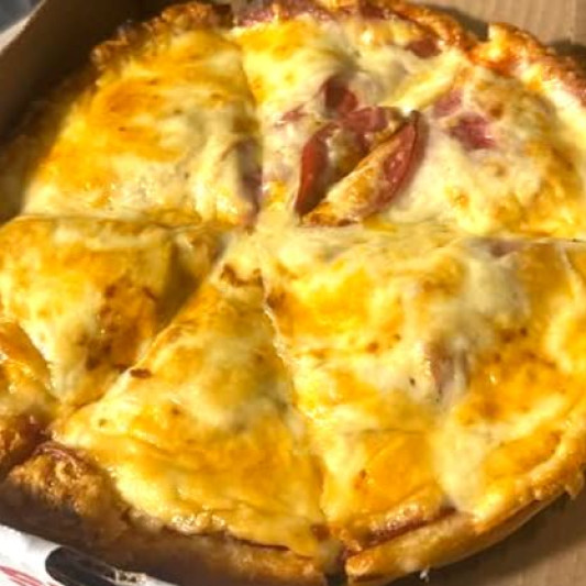 Pepperoni & Salami Pizza